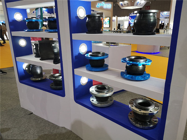 詢價“DN40口徑承壓16kg的橡膠軟連接”,要耐熱型的